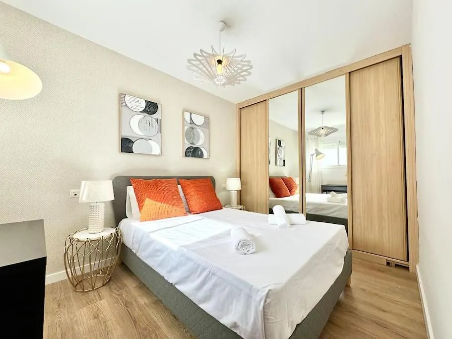 Apartmán Historic Center Duplex With 3Bd Ac & Parking Màlaga