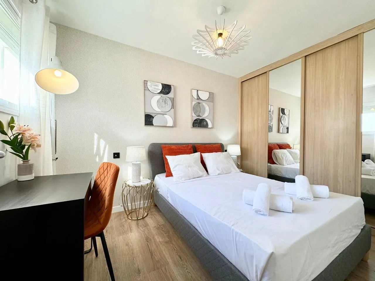 Apartmán Historic Center Duplex With 3Bd Ac & Parking Màlaga