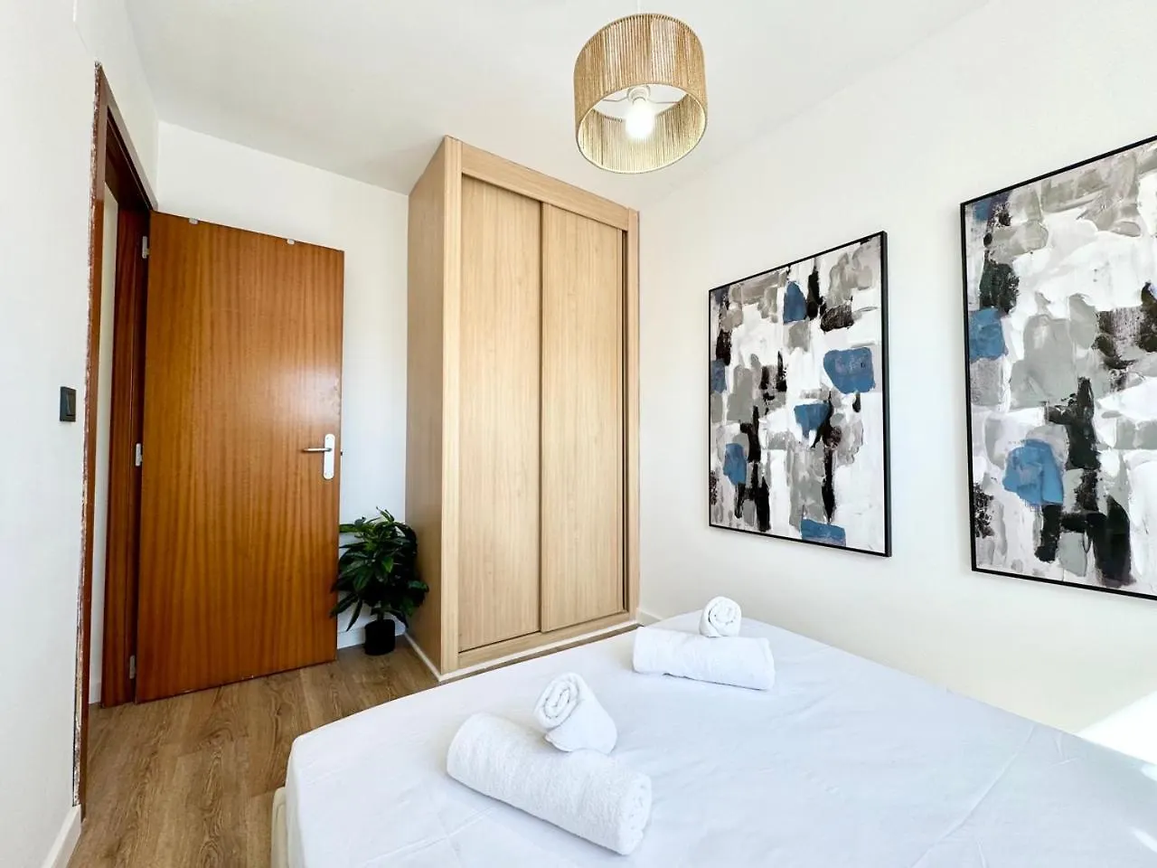 Apartmán Historic Center Duplex With 3Bd Ac & Parking Màlaga