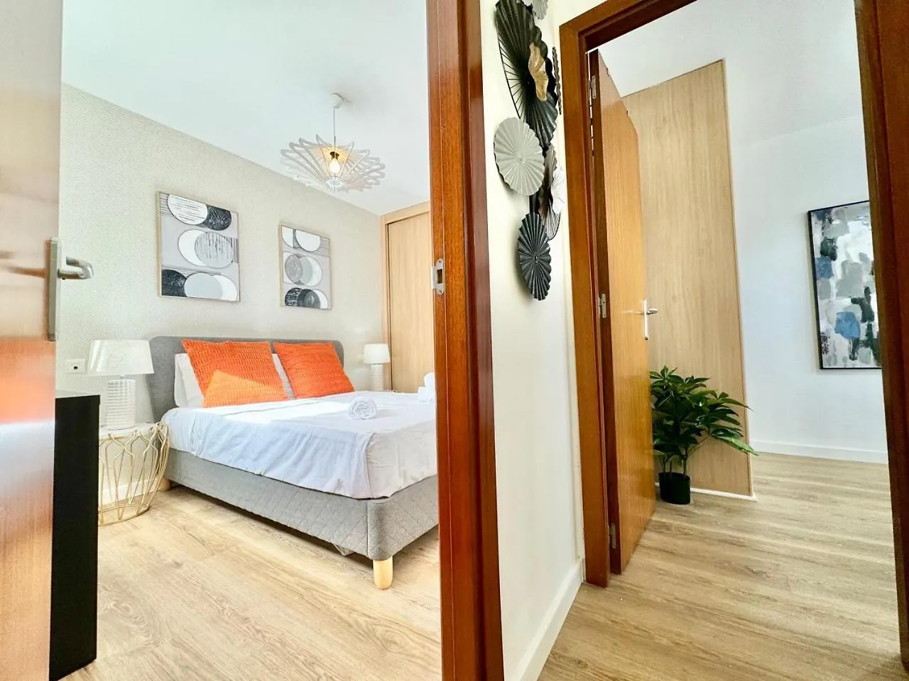 Historic Center Duplex With 3Bd Ac & Parking Apartment Malaga